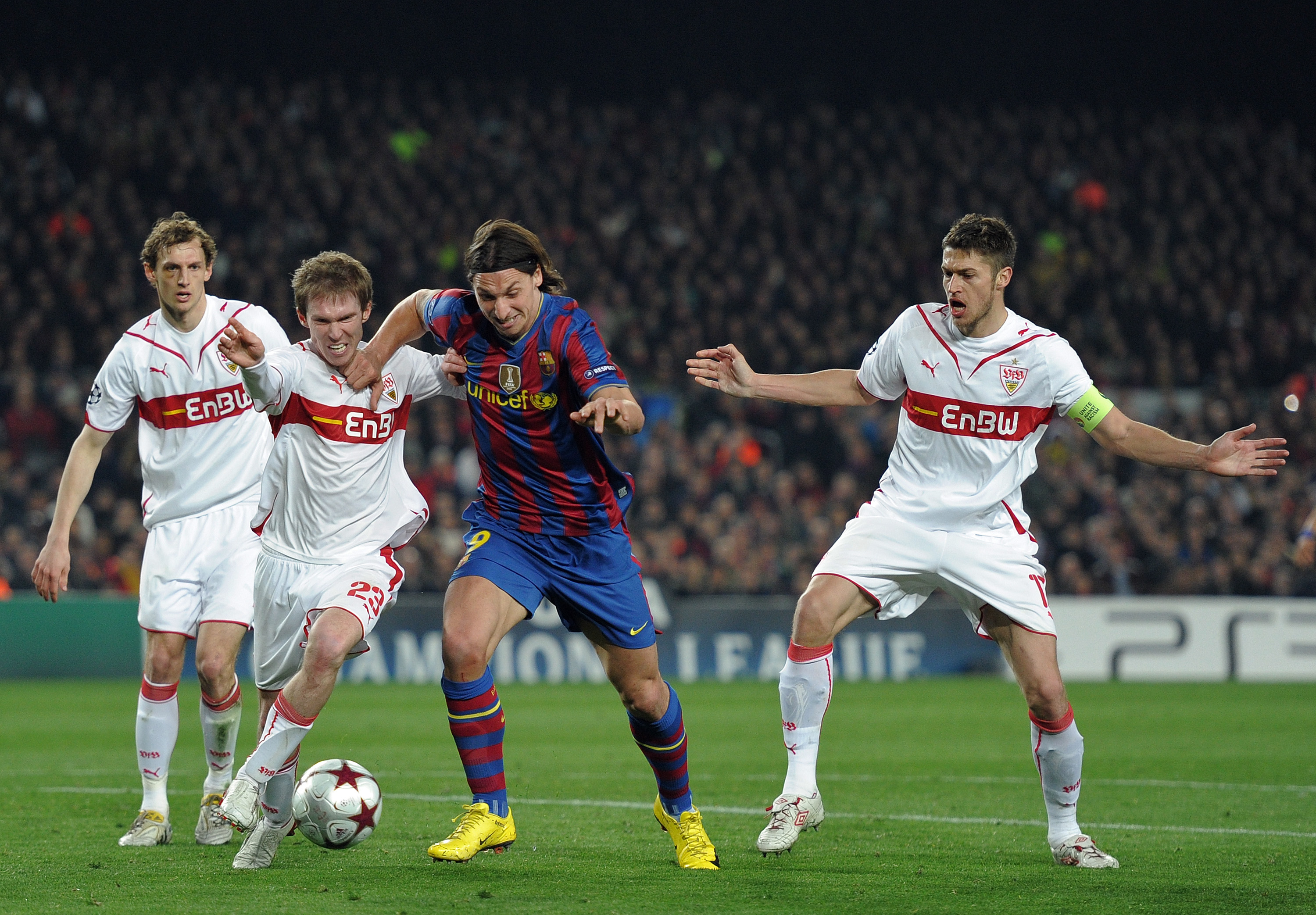 Hleb against Ibrahimovic